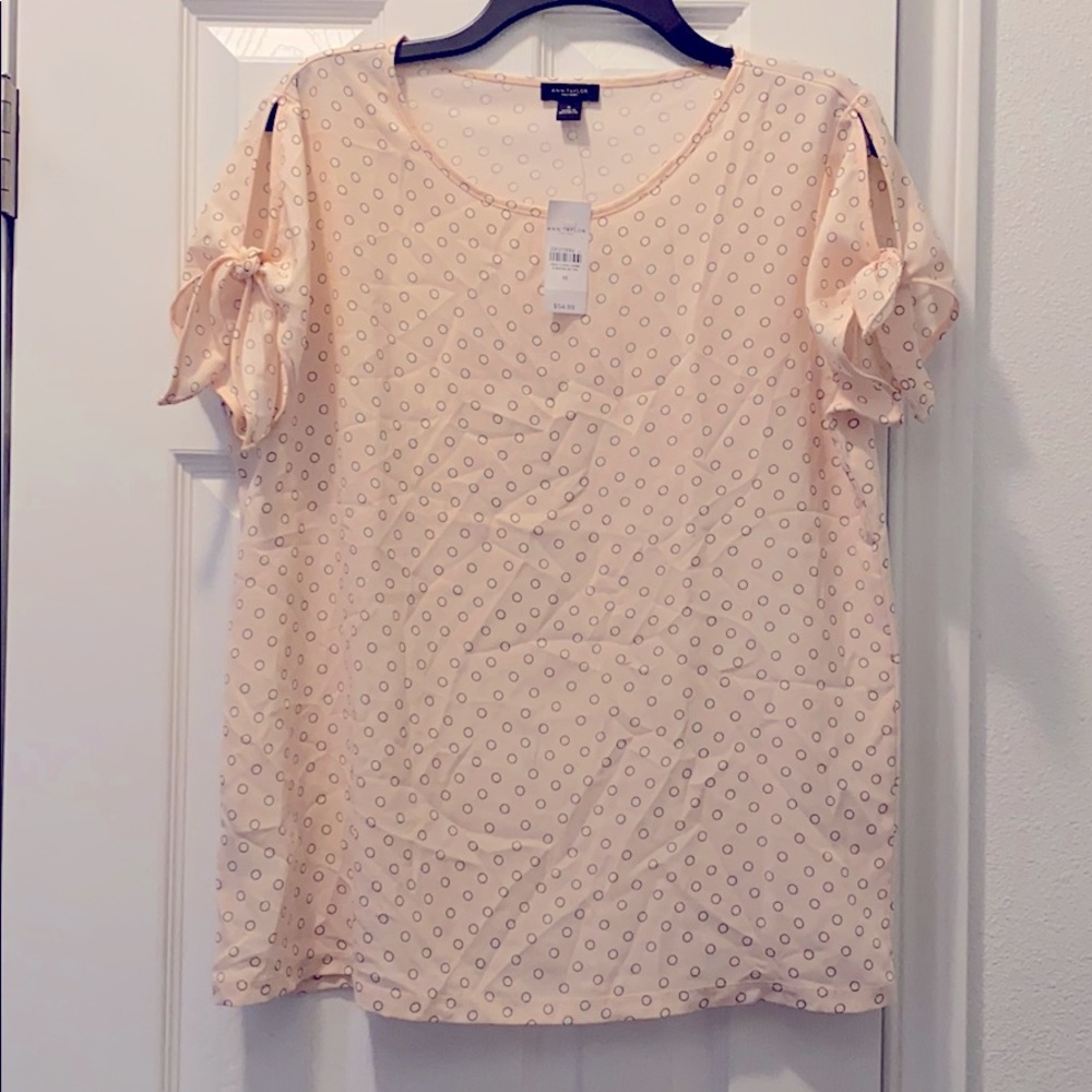 Ann Taylor Light pink polka dot top